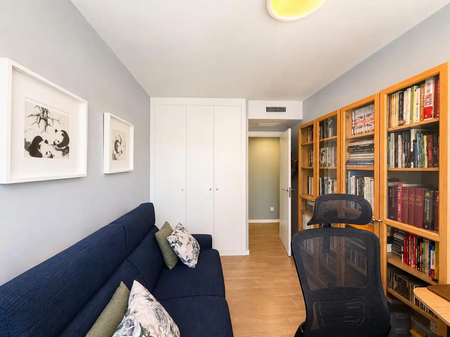 Schlafzimmer von Wohnung zum Verkauf in Valencia mit Klimaanlage, Terrasse und Abstellraum