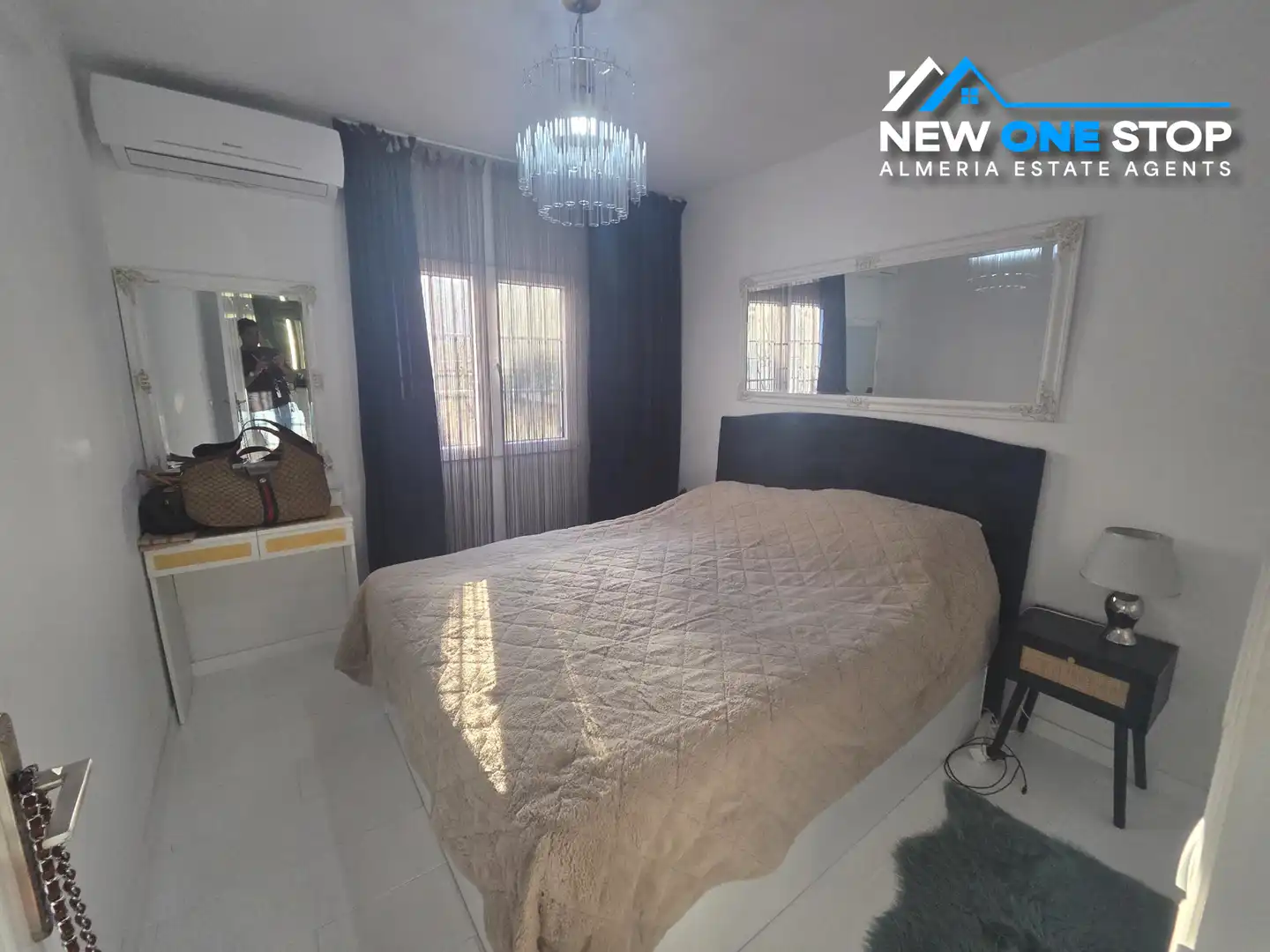 Dormitori de Apartament en venda en Mojácar amb Aire condicionat, Calefacció i Jardí privat