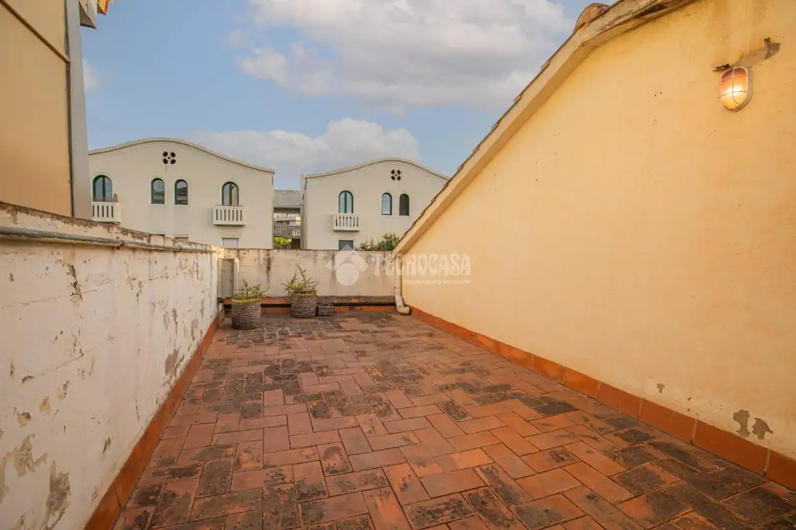 Casa aparellada amb terrassa en venda a Centre - Can Nadal, imagen 48