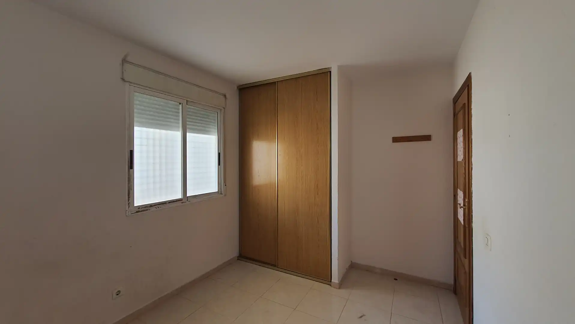 Dormitori de Apartament en venda en Vila-seca amb Terrassa i Piscina comunitària