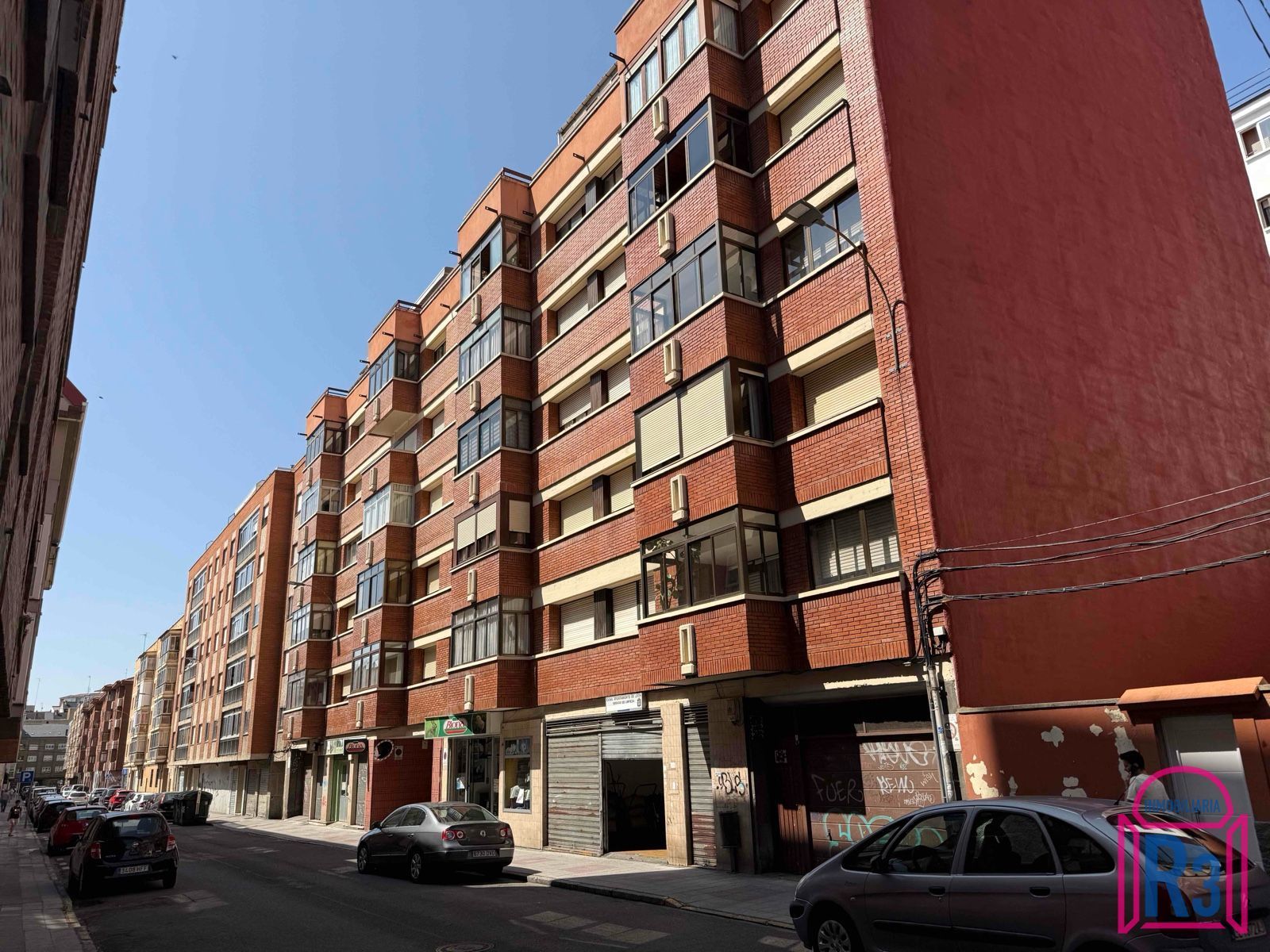 Exterior view of Flat to rent in León Capital   with Heating and Furnished