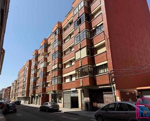 Exterior view of Flat to rent in León Capital   with Heating and Furnished