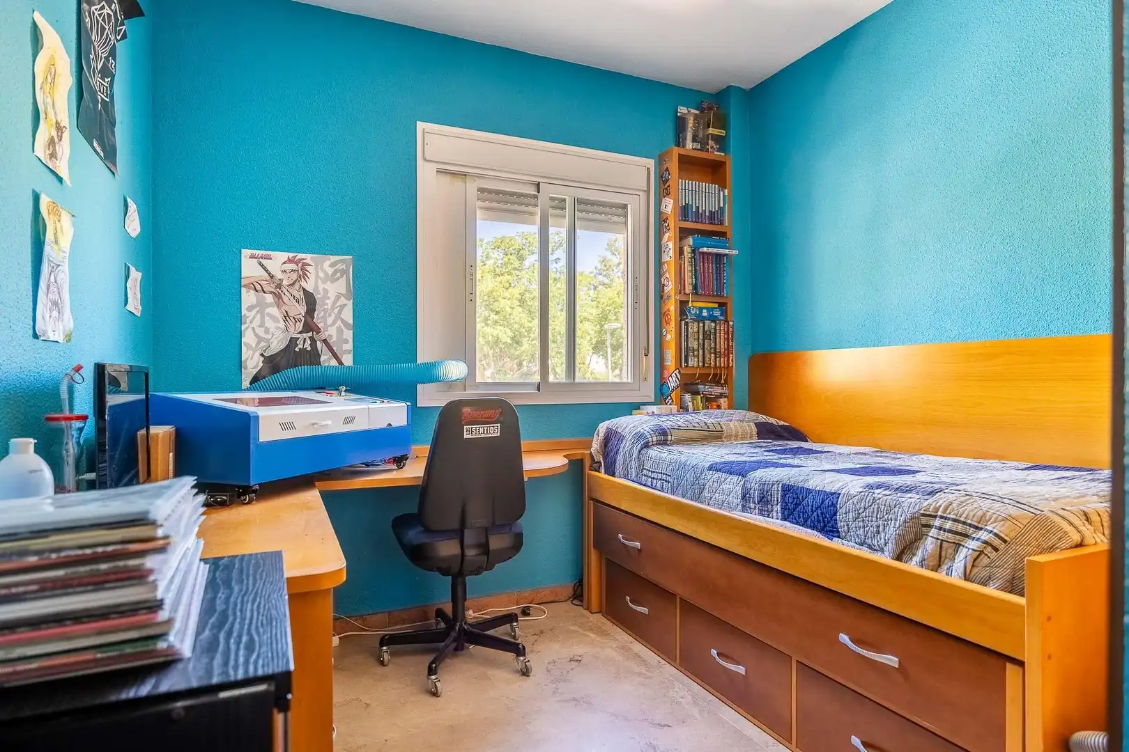 Habitación de Casa adosada en venta en Almensilla con Aire acondicionado, Calefacción y Jardín privado