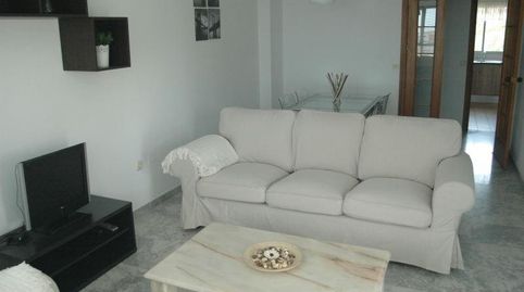 Foto 4 de Piso de alquiler en Playa de los Boliches, Fuengirola