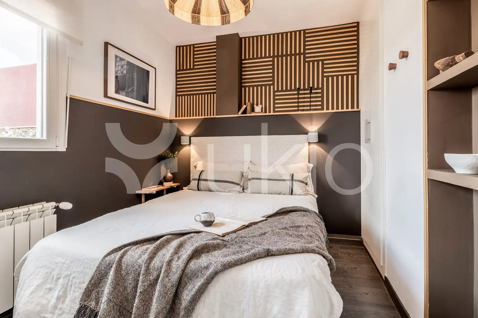 Dormitori de Apartament de lloguer en Madrid amb Aire condicionat, Calefacció i Terrassa