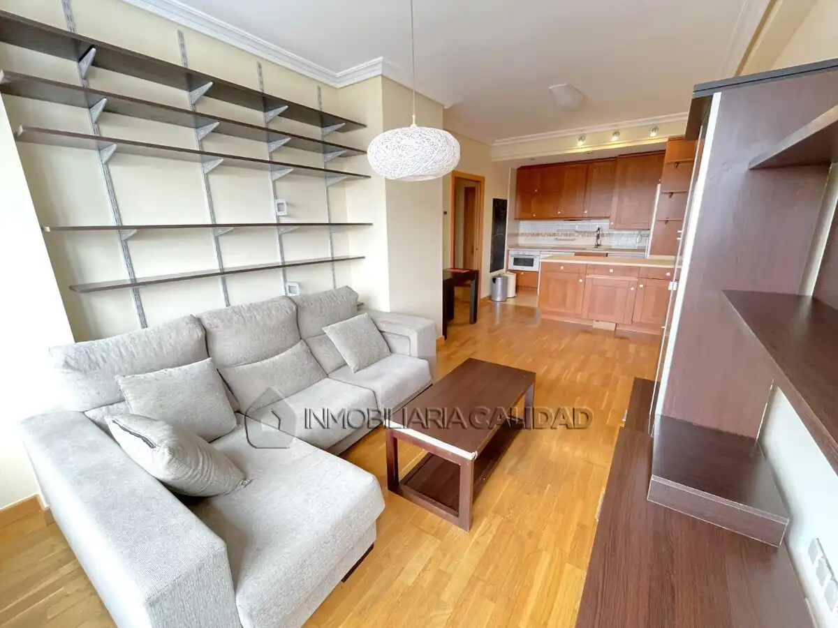 Wohnzimmer von Wohnung zur Miete in Burgos mit Heizung, Terrasse und Abstellraum