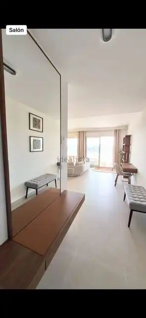 Habitación de Piso de alquiler en Estepona con Aire acondicionado, Terraza y Trastero