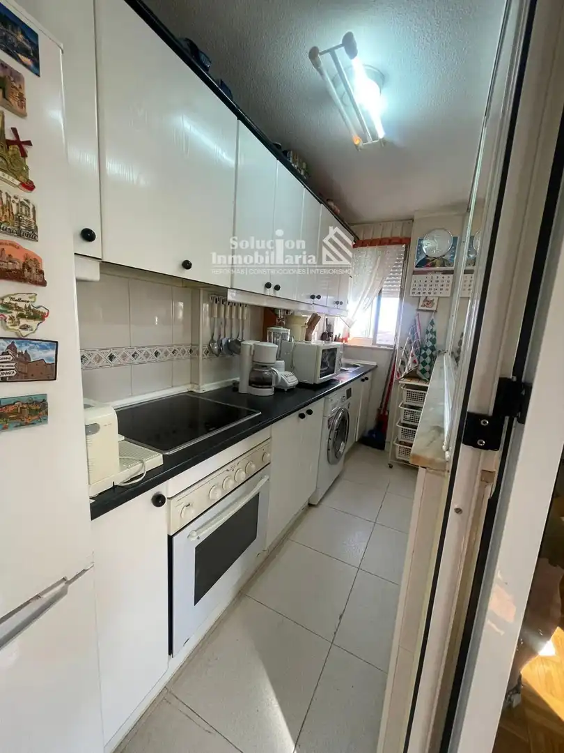 Cocina de Piso en venta en Salamanca con Calefacción y Amueblado