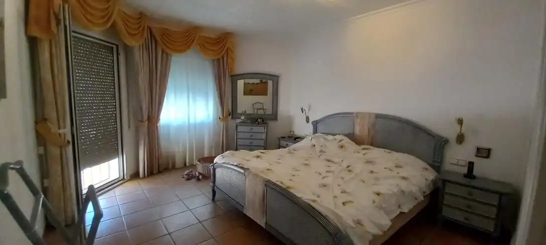 Dormitori de Casa o xalet en venda en Mont-roig del Camp amb Aire condicionat, Calefacció i Jardí privat