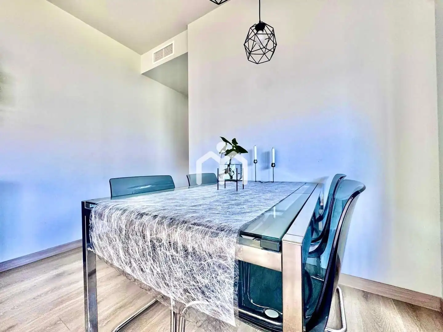 Dining room of Flat for sale in Badalona  with Air Conditioner, Heating and Parquet flooring