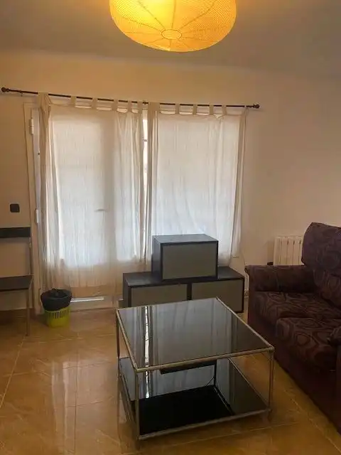 Piso de alquiler en Carrer del Portal Nou, 1, Centre - Barri Vell