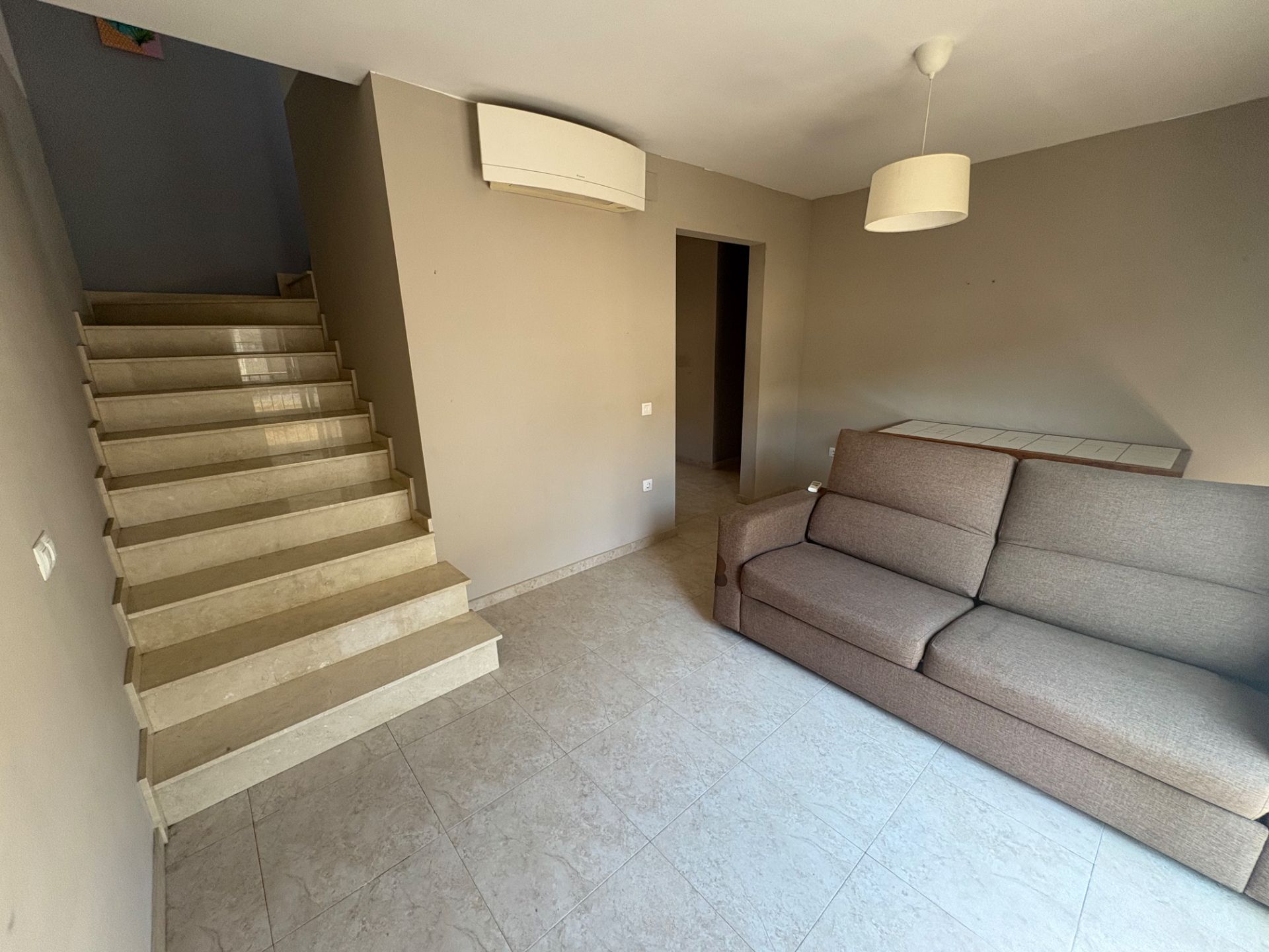 Single-family semi-detached to rent in Olèrdola  with Air Conditioner, Heating and Terrace