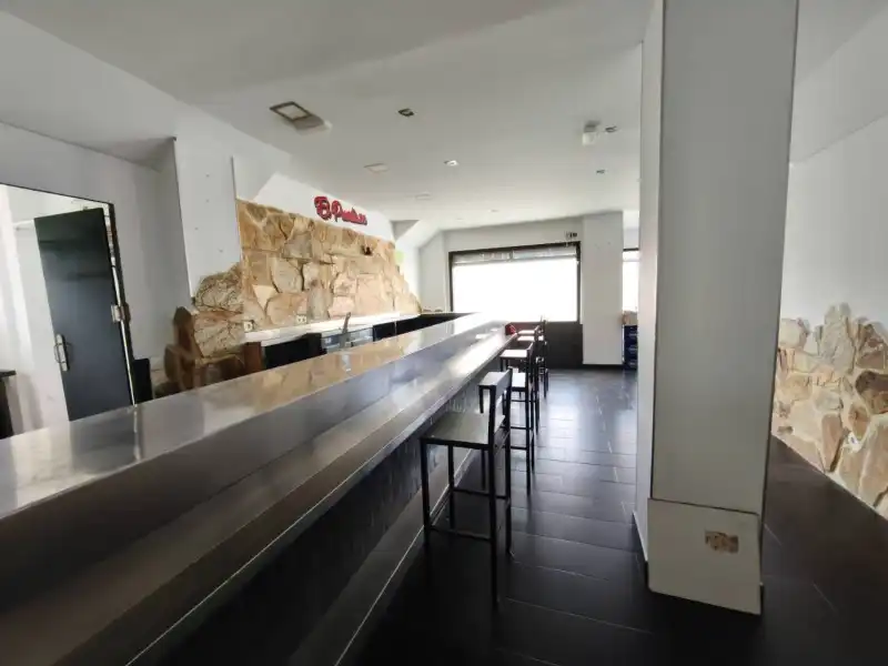 Business premises for sale in Alisal - San Román, imagen 17