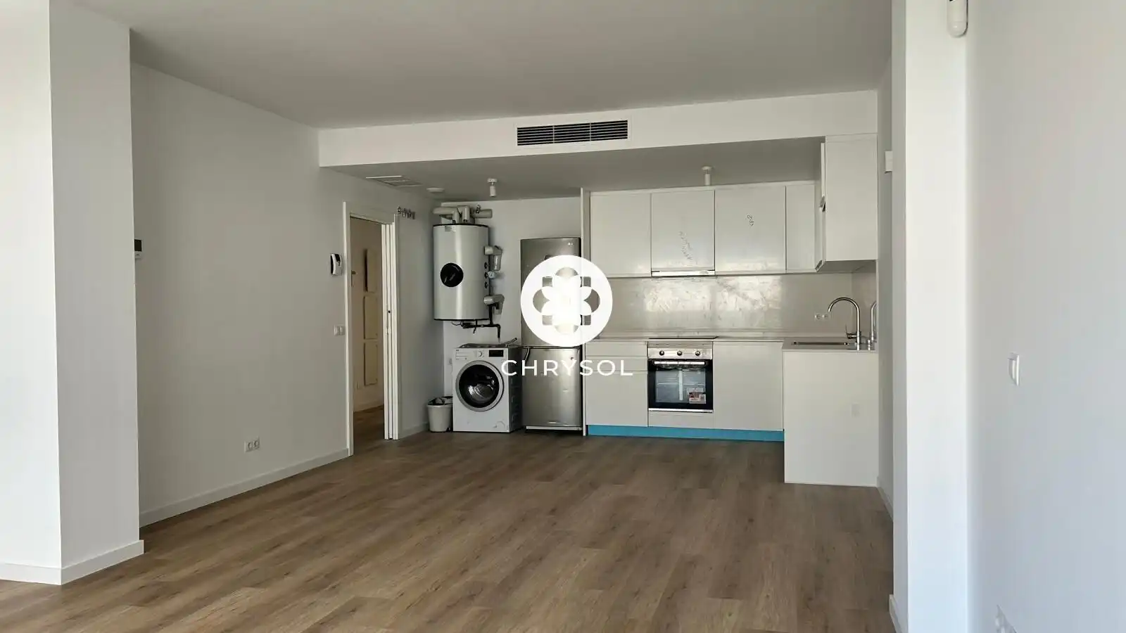 Cuina de Pis en venda en L'Hospitalet de Llobregat amb Calefacció, Jardí privat i Parquet