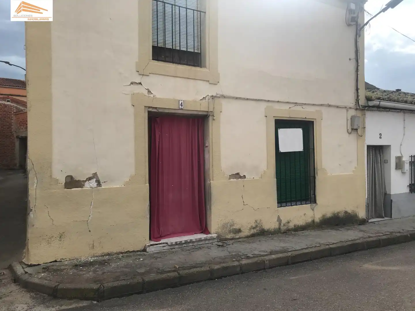 Houses for sale in Calle Calle Larga de los Fruteros, Siete Iglesias de Trabancos