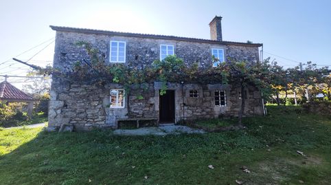 CASA DE PIEDRA CON FINCA AMPLIA