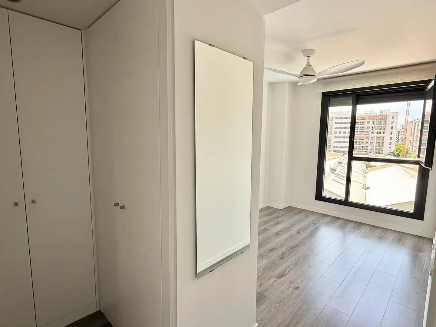 Flat with balcony to rent in JOSE ROCA COLL, imagen 16