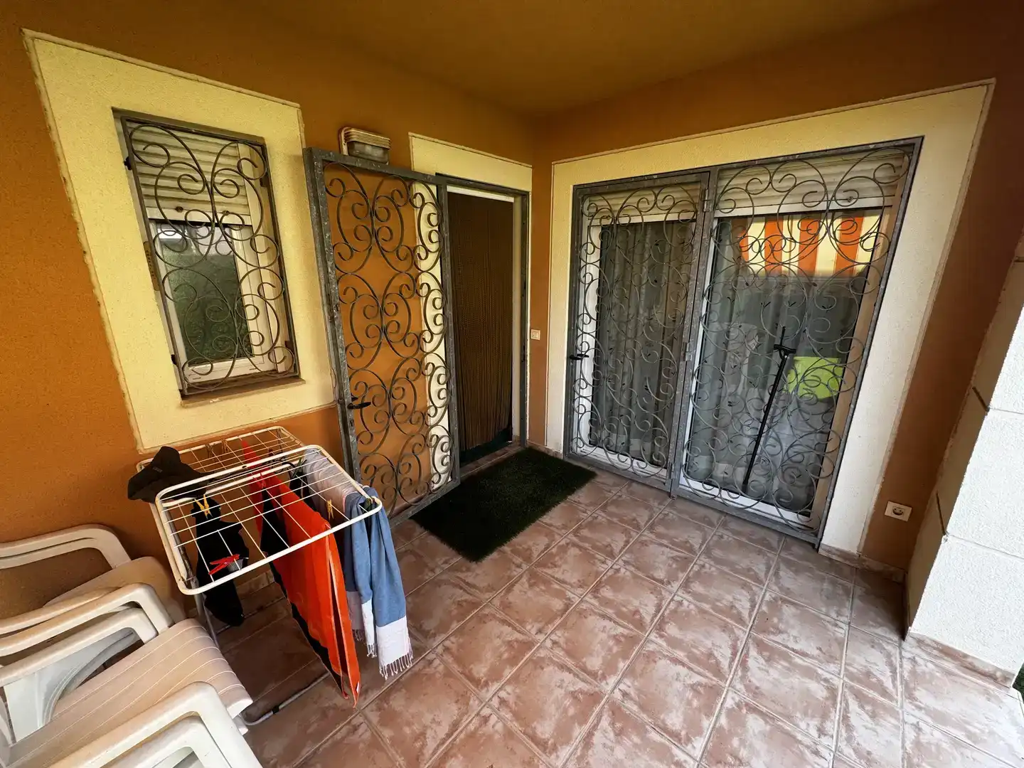 Casa adosada en venda en Mont-roig del Camp amb Aire condicionat, Piscina i Balcó