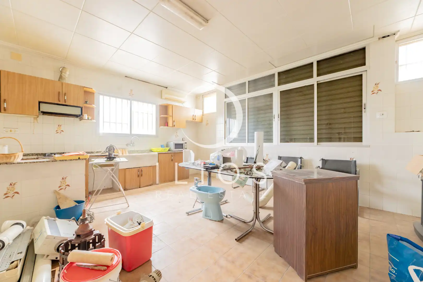 Business premises for sale in Carrer de la Baixada del Riu, imagen 4