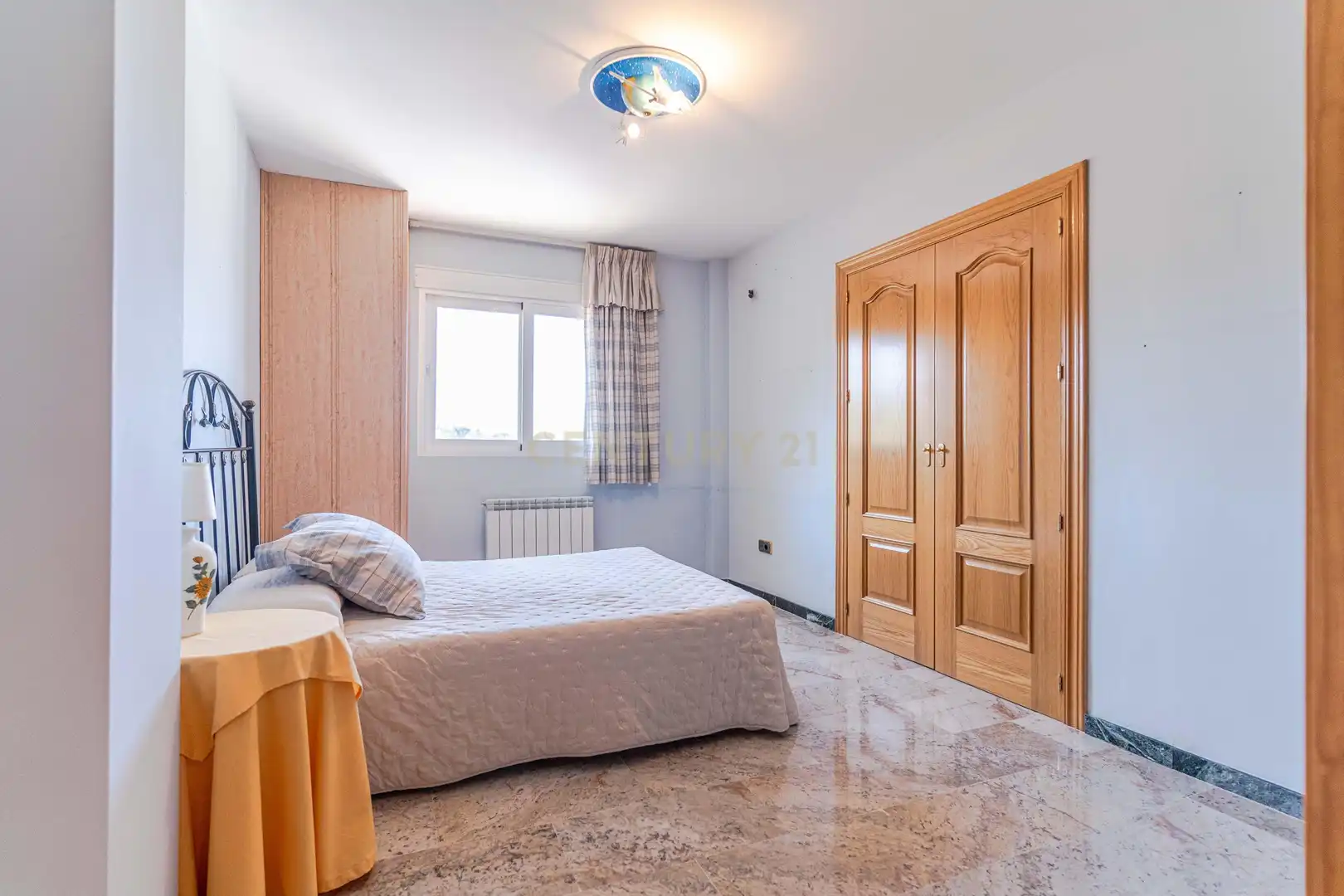 Dormitori de Casa o xalet en venda en Alfacar amb Jardí privat i Piscina