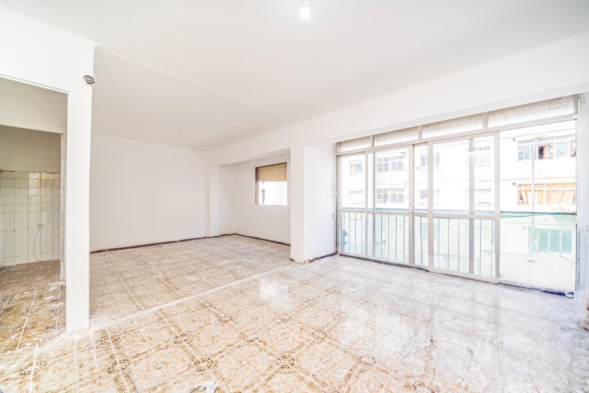 Vista exterior de Piso en venta en  Palma de Mallorca con Balcón