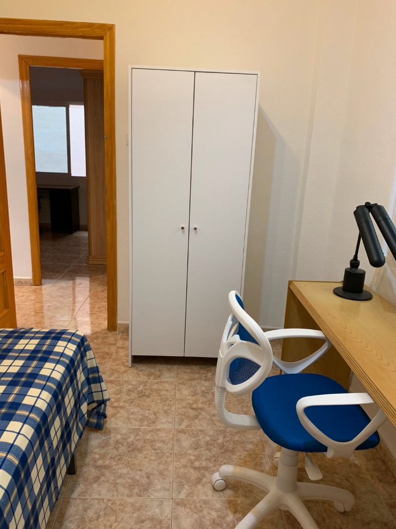 Pis per a compartir a Calle Mariano Ruiz Funes, Vistalegre, Norte