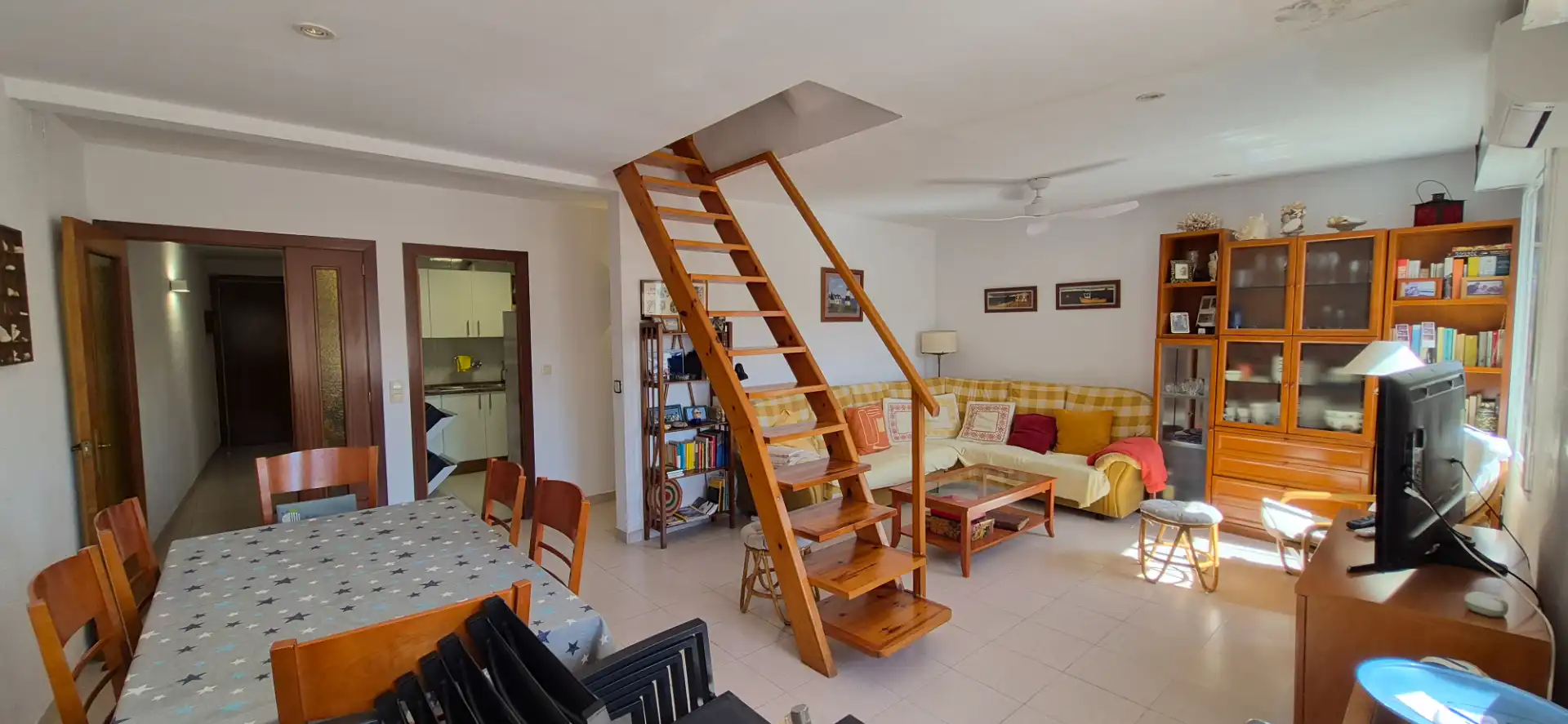 Sala d'estar de Dúplex en venda en Sant Feliu de Guíxols amb Aire condicionat i Terrassa