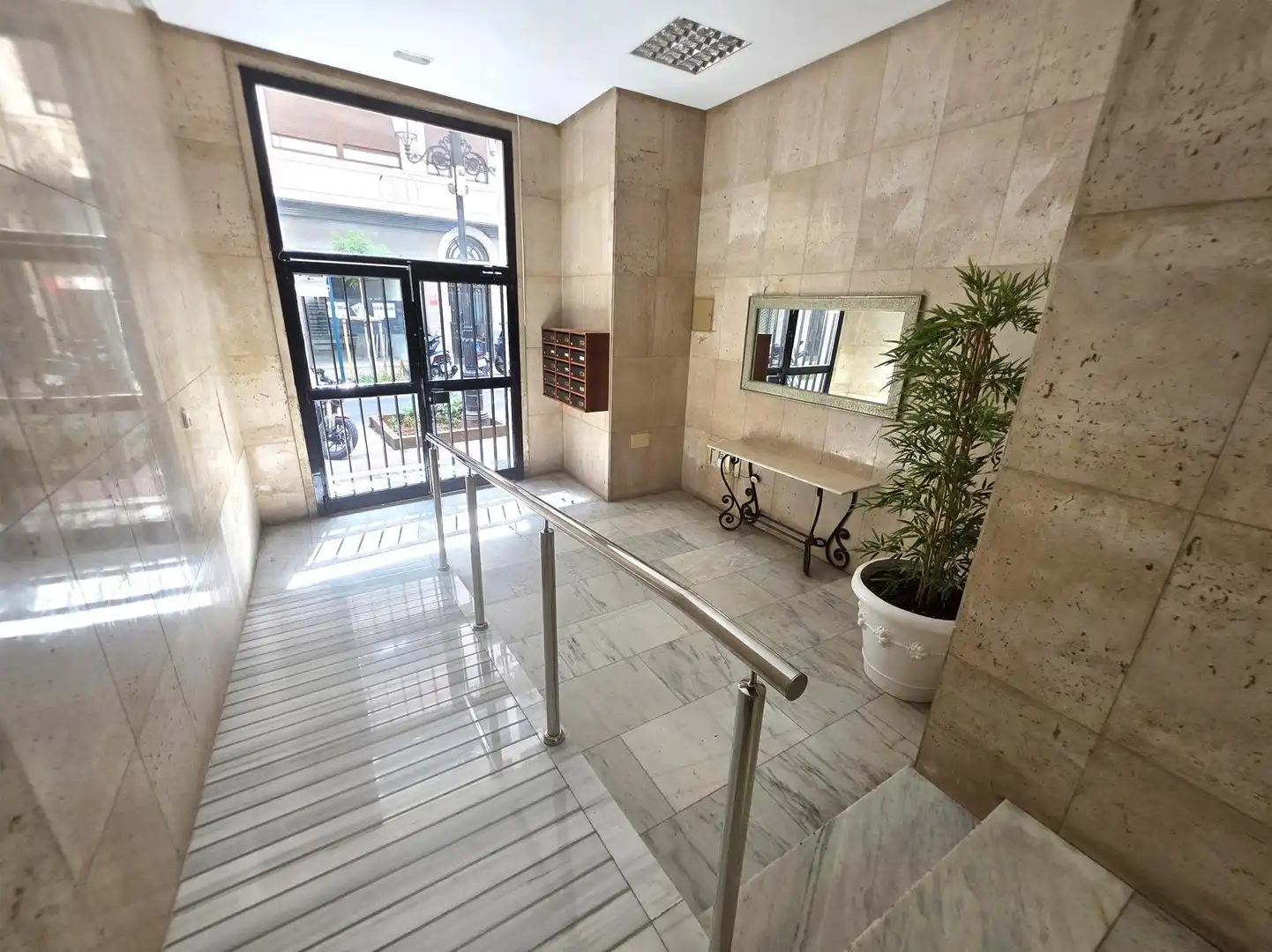 Ático en venta en Castellón de la Plana / Castelló de la Plana con Terraza