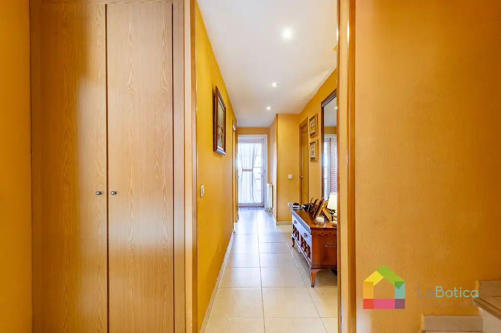 Detached homes for sale in Toledo  with Air Conditioner, Heating and Terrace