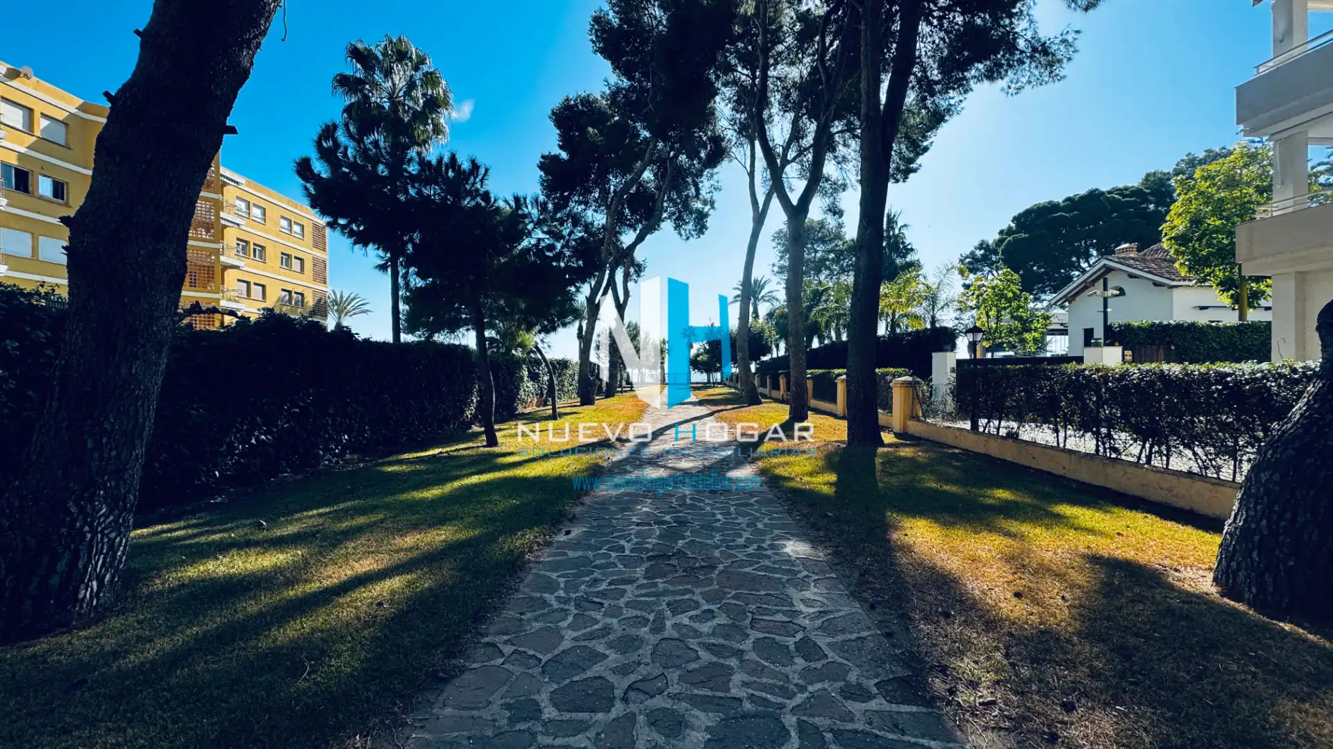 Vista exterior de Apartamento en venta en Benicasim / Benicàssim con Terraza, Amueblado y Lavadora
