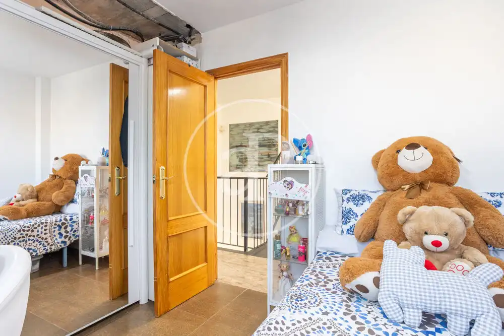 Bedroom of Houses for sale in Riba-roja de Túria  with Air Conditioner, Heating and Private garden