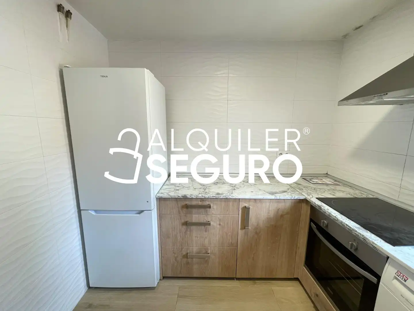 Cocina de Piso de alquiler en Madrid con Aire acondicionado, Calefacción y Amueblado