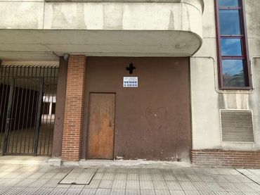 Locale commerciale in vendita a Durango