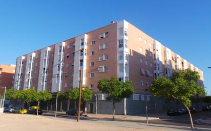 Vista exterior de Pis en venda en Alicante / Alacant amb Piscina