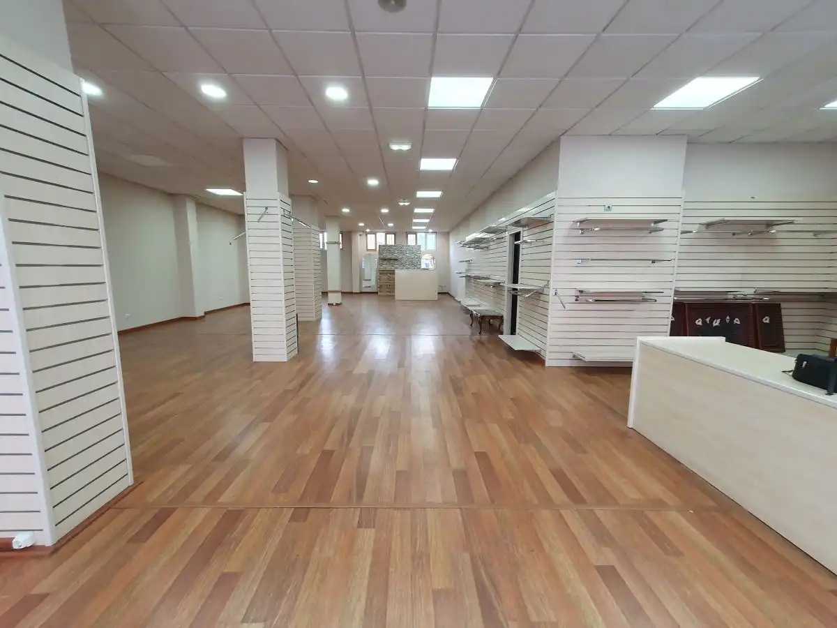 Locale commerciale in affitto a Grado, imagen 7
