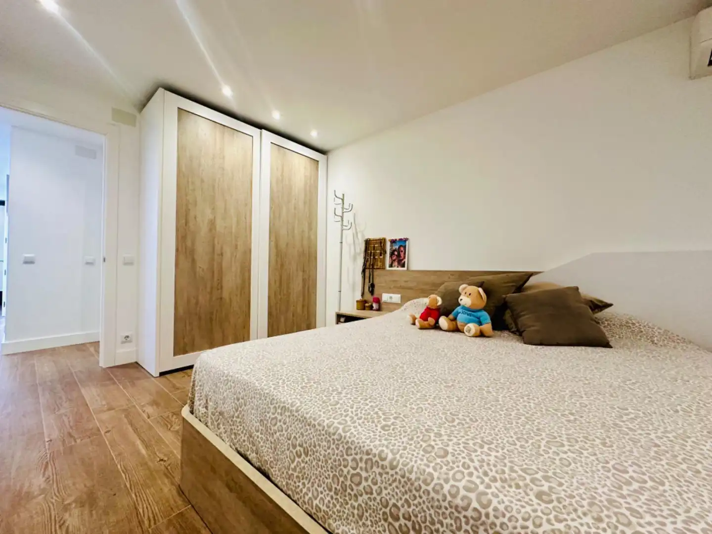 Bedroom of Houses for sale in Alcanar  with Air Conditioner, Private garden and Parquet flooring