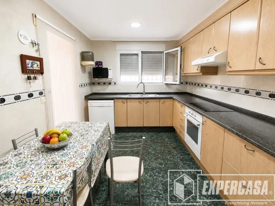 Cocina de Casa o chalet en venta en Real con Terraza, Trastero y Piscina