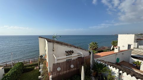 Foto 4 de Casa adosada en venda a Guadalmansa, Estepona