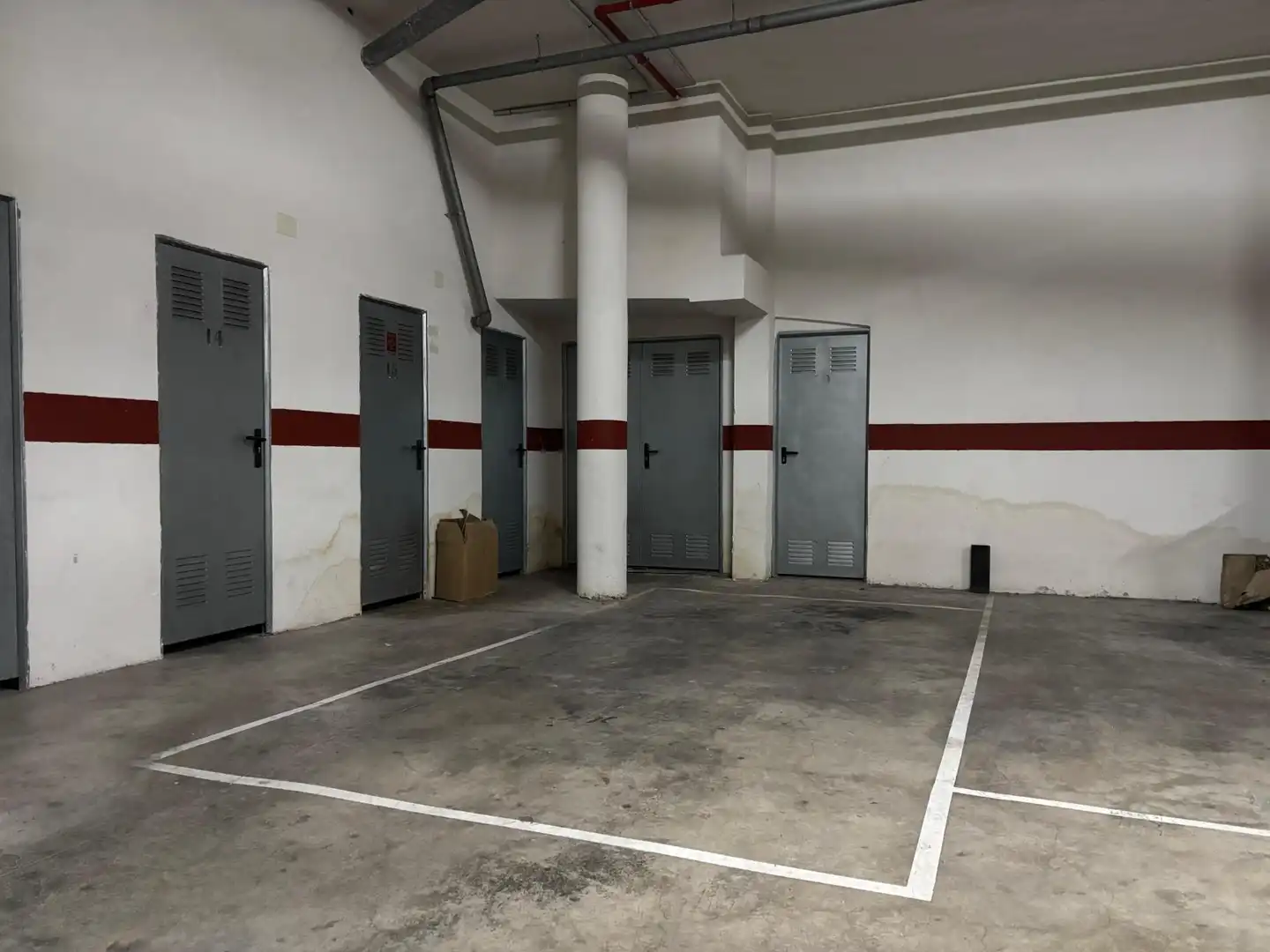 Parking of Commercial properties for sale in Palmera