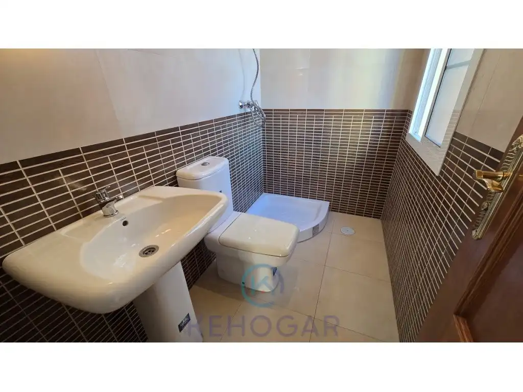 Bany de Casa o xalet en venda en Dos Hermanas