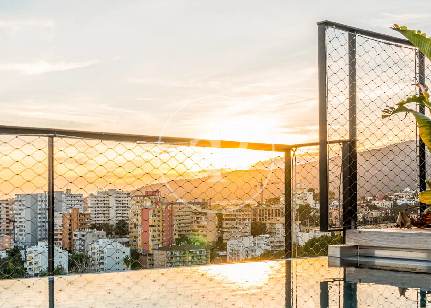 Außenansicht von Dachboden zum Verkauf in  Palma de Mallorca mit Klimaanlage, Heizung und Terrasse