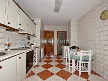 Kitchen of Flat for sale in Ronda  with Air Conditioner, Terrace and Balcony