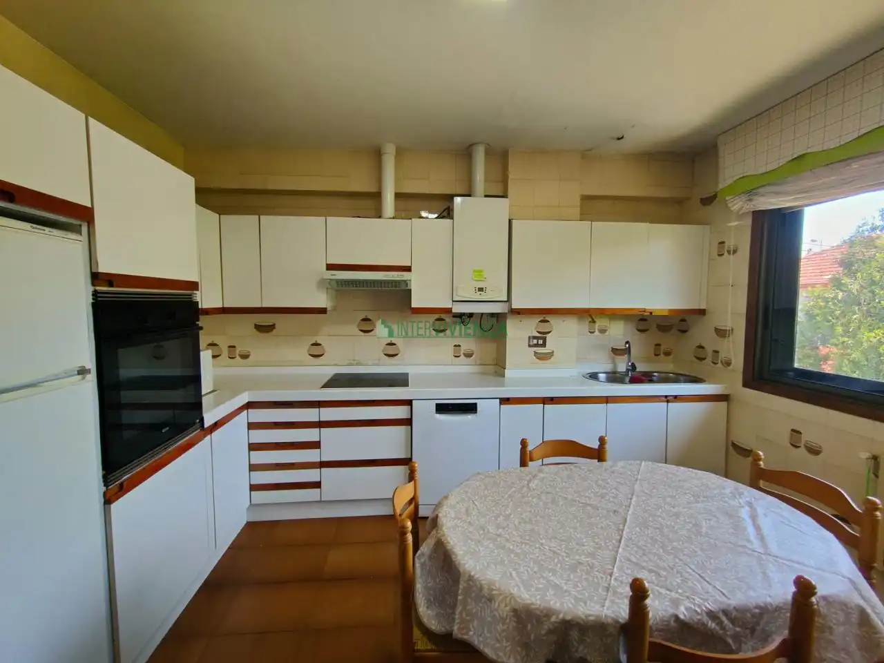 Cocina de Casa o chalet en venta en Vigo  con Calefacción, Jardín privado y Terraza
