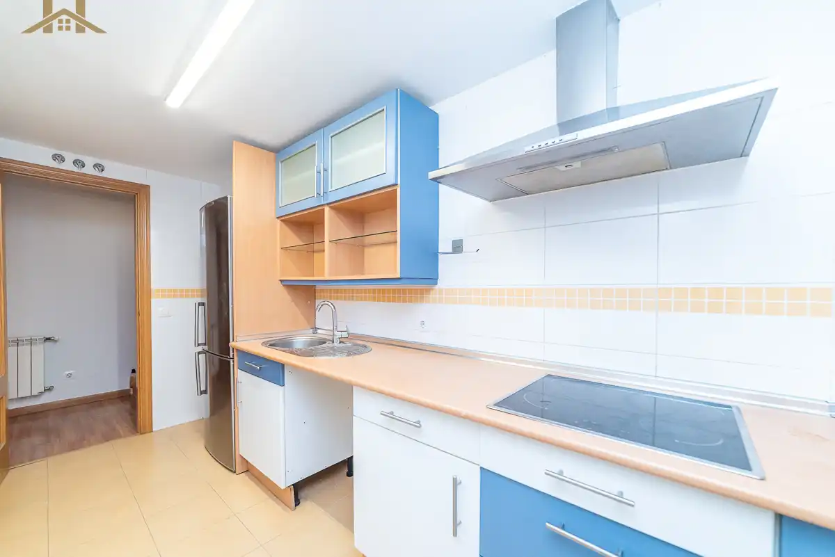 Kitchen of Flat for sale in Leganés  with Heating, Storage room and Community pool