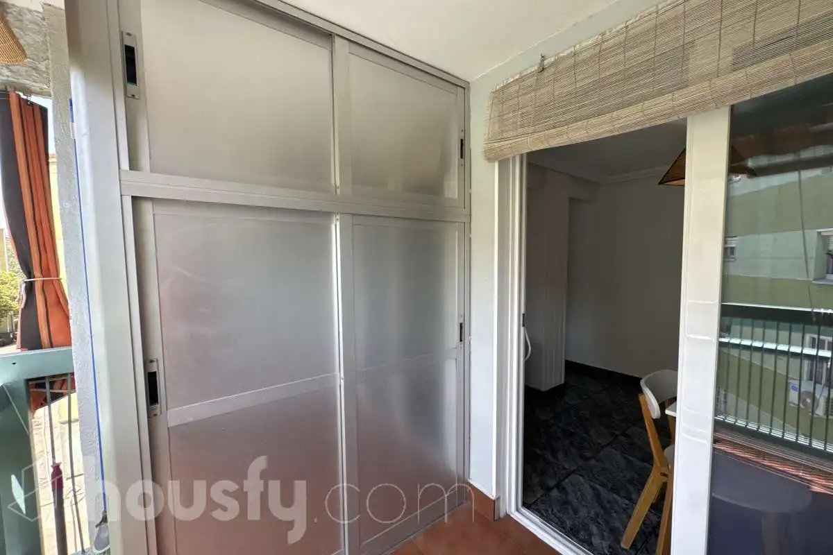 Habitación de Piso de alquiler en Alcalá de Henares con Aire acondicionado, Calefacción y Balcón