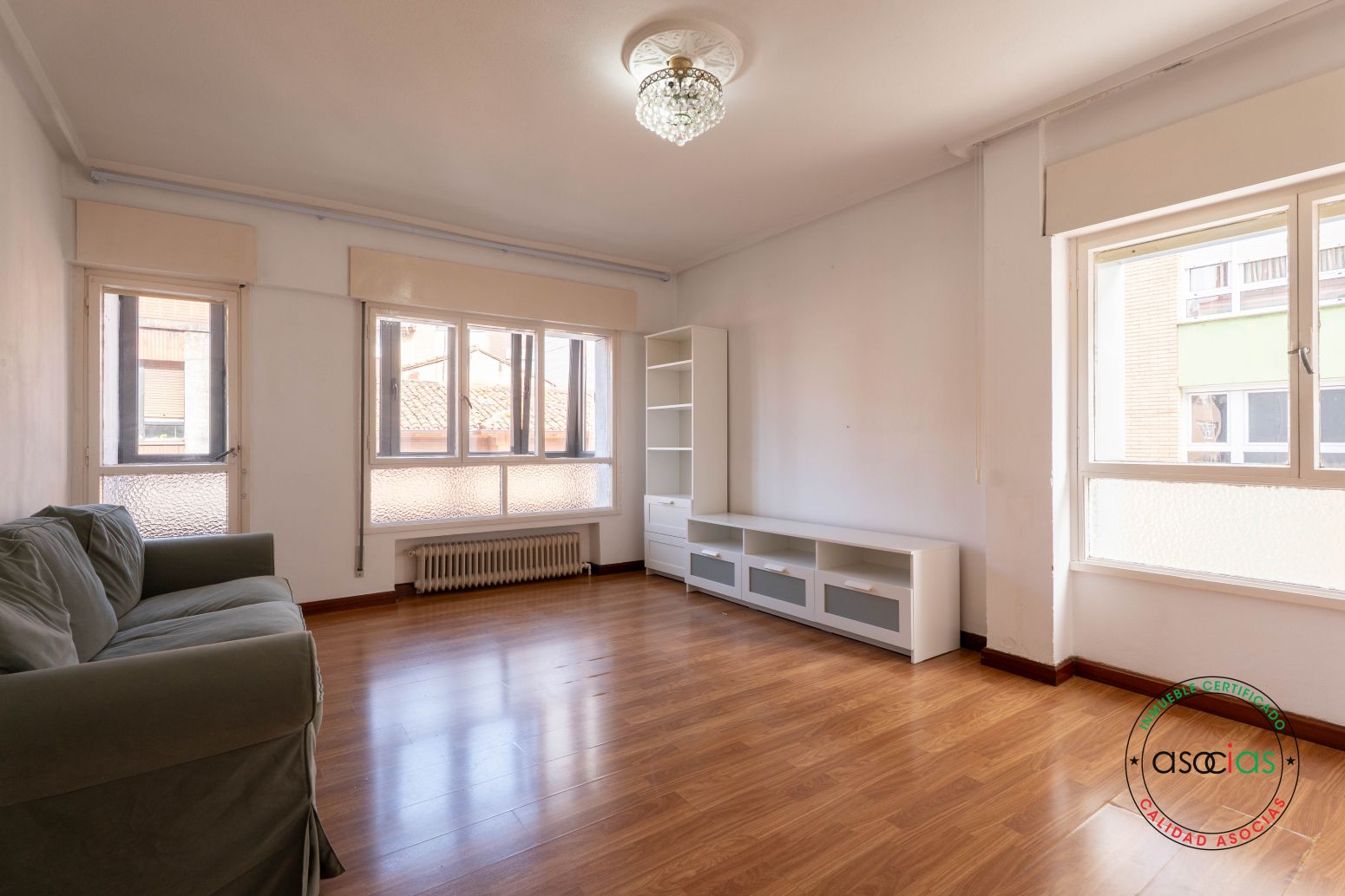 Living room of Flat for sale in Gijón   with Heating and Balcony