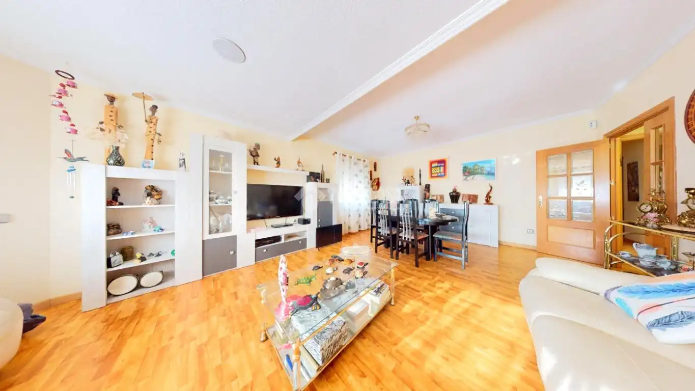 Sala d'estar de Casa o xalet en venda en Torremocha de Jarama