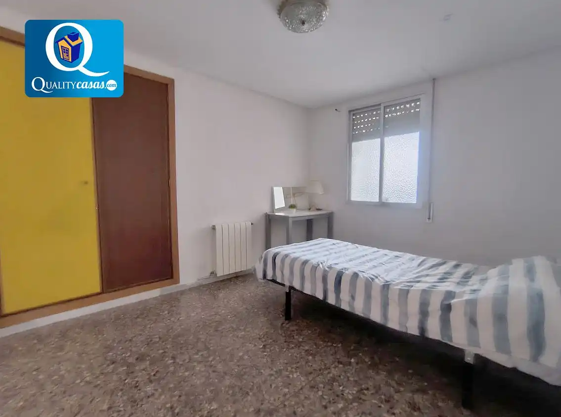 Habitación de Piso en venta en Villena con Calefacción y Terraza