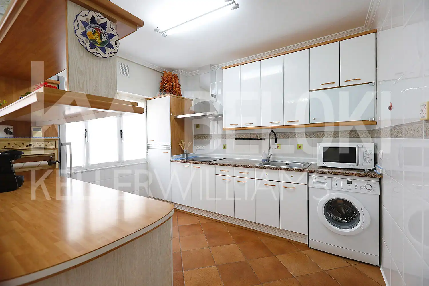 Piso con ascensor en venta en Toribio Etxebarria Kalea, imagen 6