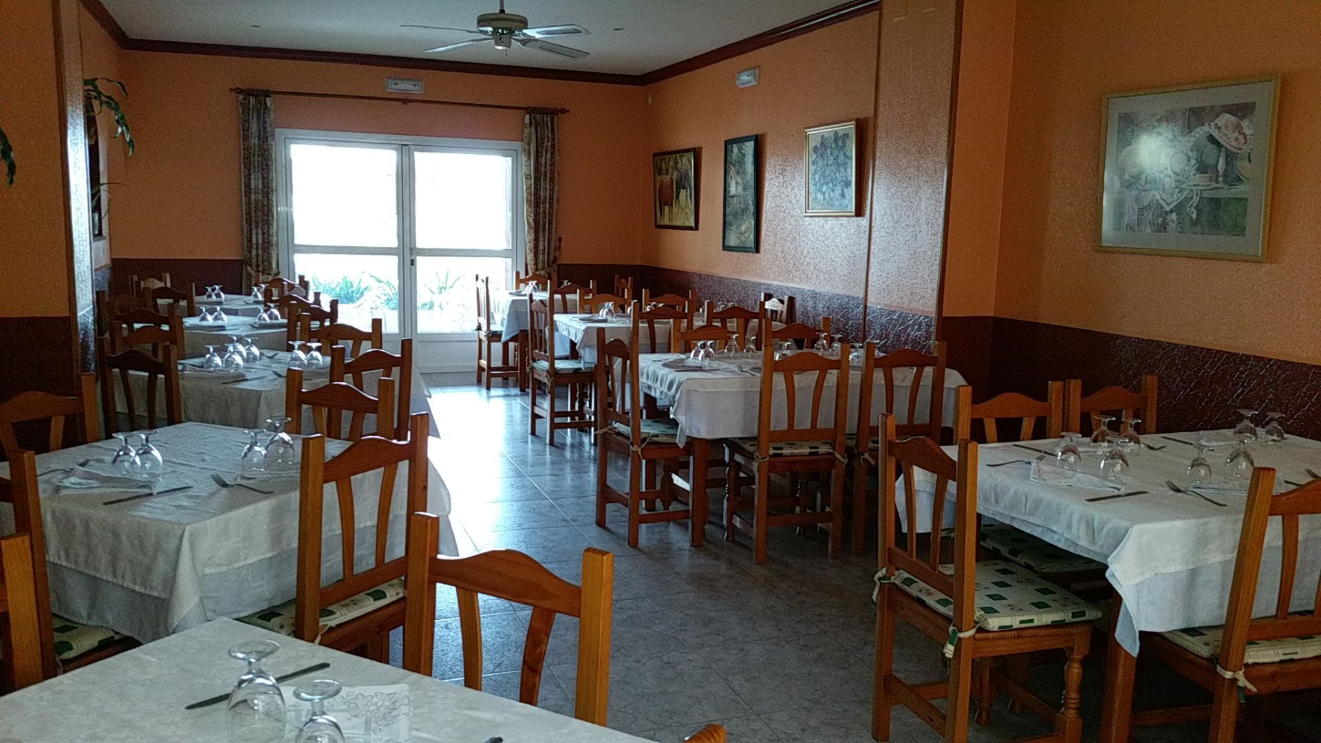 Building for sale in Turre